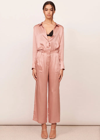 APARTMENT CLOTHING